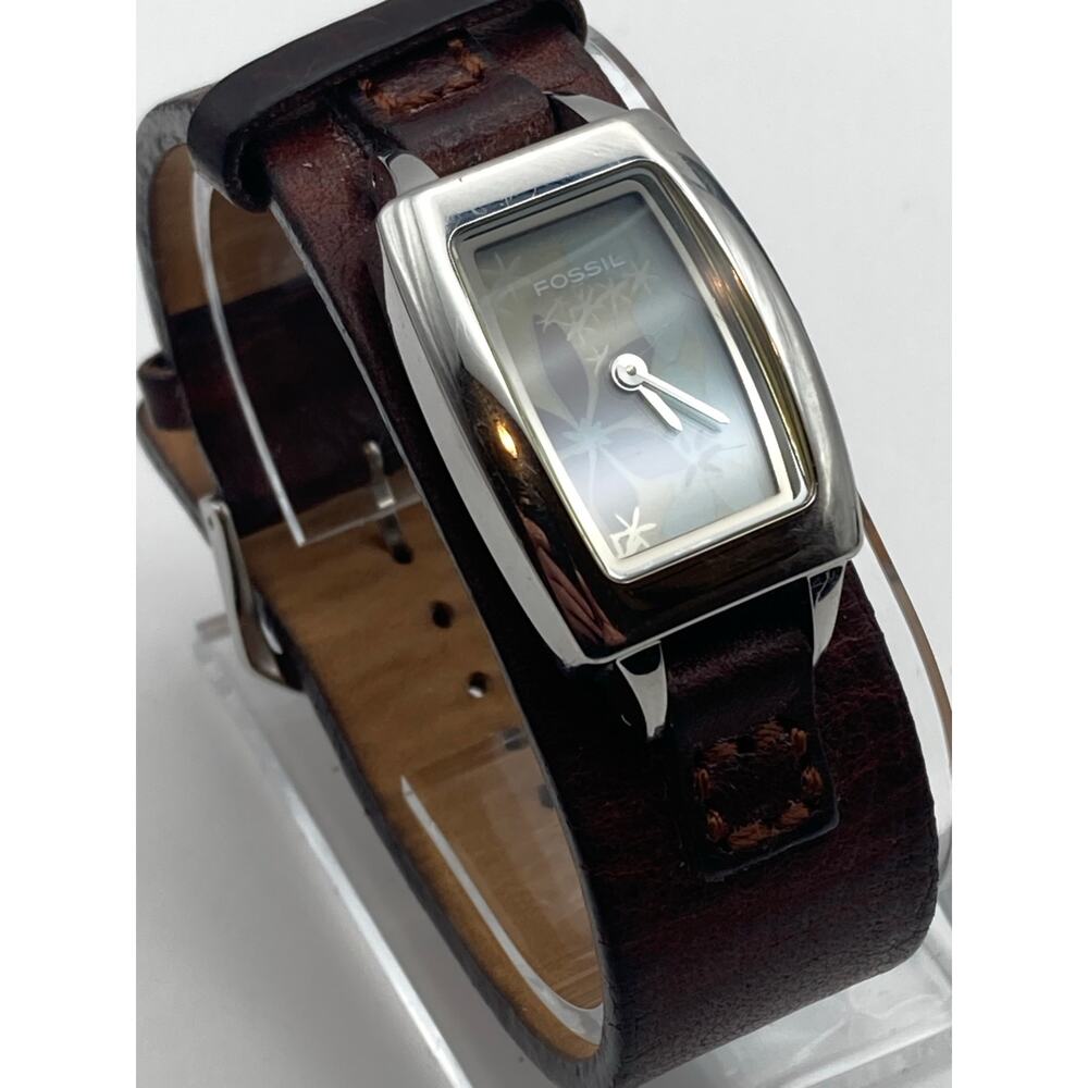 Fossil Big Tic Women's Watch 23mm Fresh Batteries - Adjustable Leather Strap WR - Picture 6 of 13